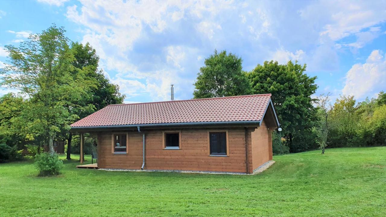 Oekologisches Holzblock-Ferienhaus 150 Im Lauterdoerfle Zu Vermieten - Neubau Villa Hayingen Eksteriør billede